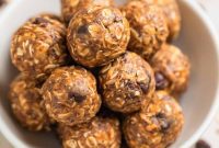 Peanut Butter Oatmeal Energy Bites