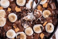 Gooey S’mores Skillet Brownie