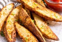 Golden Crispy Air Fryer Wedges