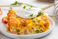 Crispy Tater Tot Breakfast Bake