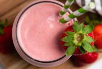 Strawberry Nut Bliss Smoothie