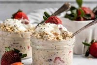 Dreamy Strawberry Shortcake Overnight Oats