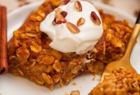 Spiced Pumpkin Oatmeal Bake