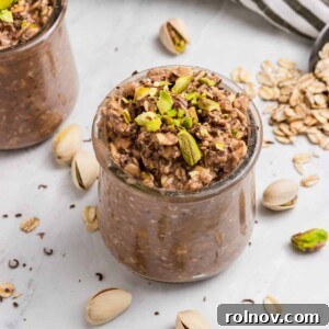 Decadent Chocolate Pistachio Overnight Oats 4 Pistachio oatmeal with chocolate in jar.