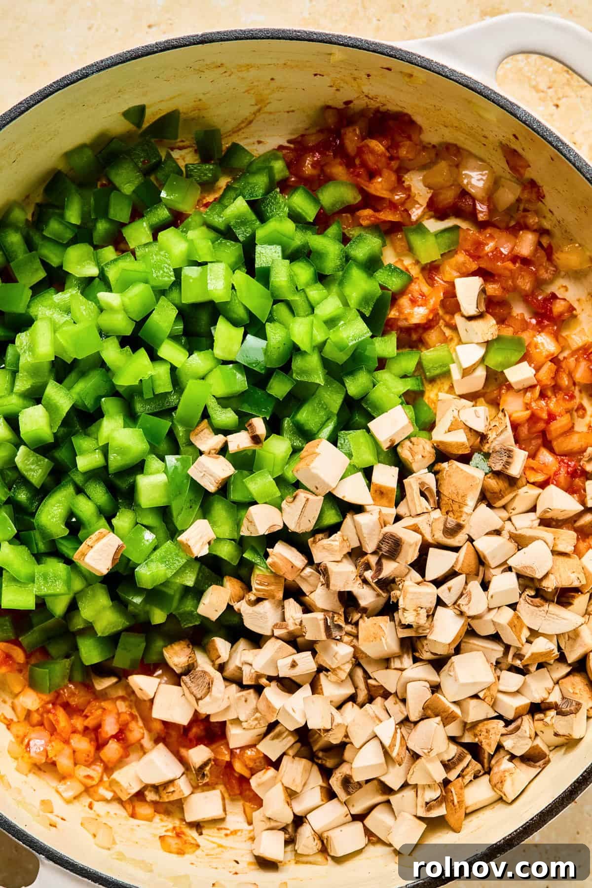 Philly Steak & Cheese Power Bowls 8 Green pepper, mushrooms and cooked onions in skillet.