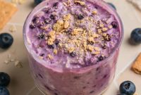 Creamy Blueberry Cheesecake Overnight Oats