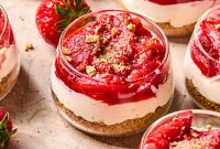 Roasted Strawberry Mini Cheesecake Cups Recipe